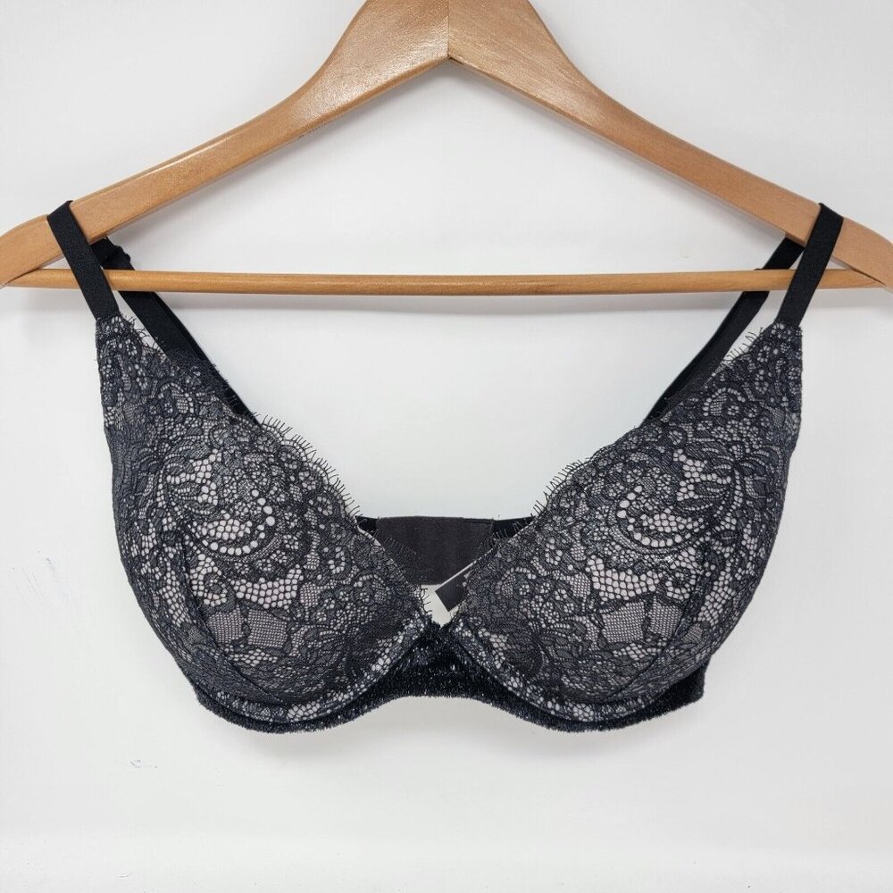 Victoria's‎ Secret 32DDD Very Sexy Lightly Lined Plunge Black Lace Bra